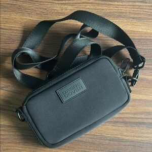 Black Mara Phone Sling - Dagne Dover